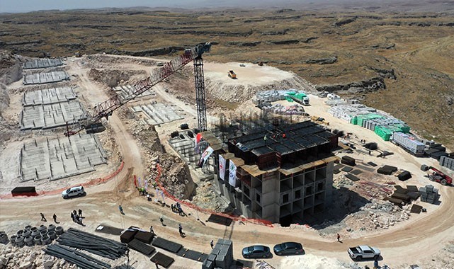 Şanlıurfa'daki deprem konutlarının teslimine kasımda başlanacak