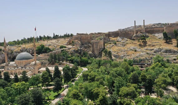 Şanlıurfa tarihine ışık tutan kazılar sürüyor!