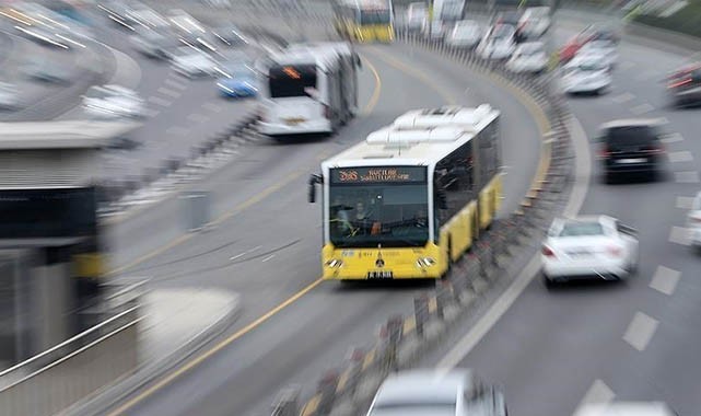 İstanbul'da toplu taşıma ve taksi ücretlerine zam geldi!