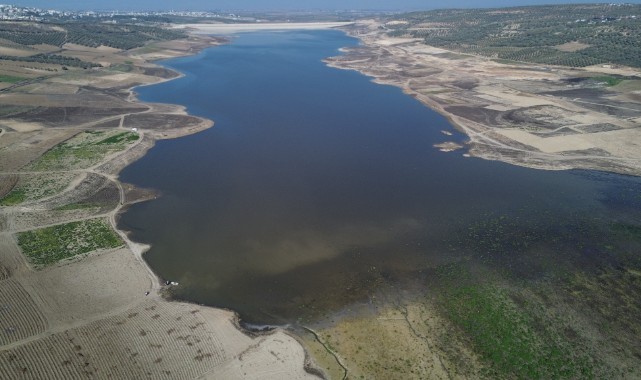 Yağmurların az yağdığı Hatay'da, Yarseli Barajı'nda kuraklık tehlikesi yaşanıyor