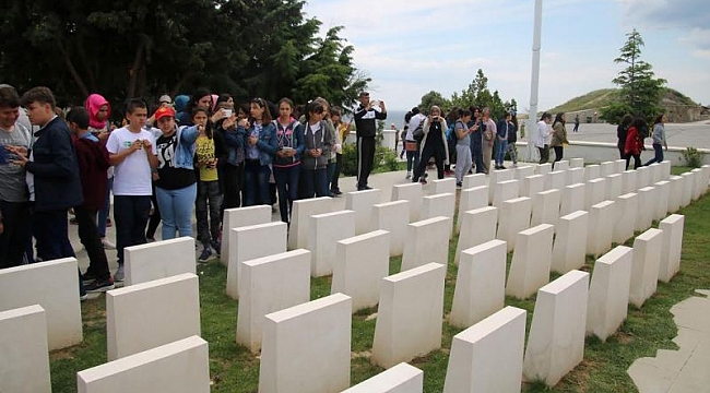 Urfalı gençler, Çanakkale Şehitliğinde yemin etti