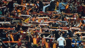 Galatasaray Tribünleri Korkmaz'ı Unutmadı