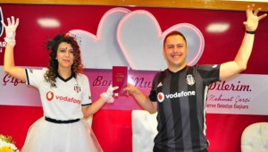 Nikah  İçin Beşiktaş'ın Yıl Dönümünü Seçtiler