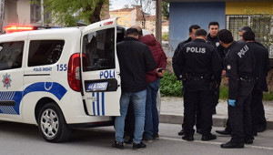 Polislere Ateş Açılan Silahlı Kavga; 10 Gözaltı