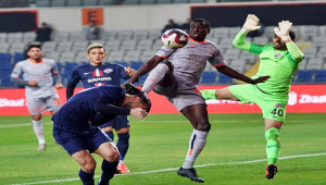 Başakşehir 2 - 0 Hekimoğlu Trabzon