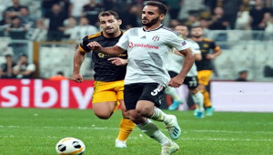 Beşiktaş'ta Douglas sezonu kapattı