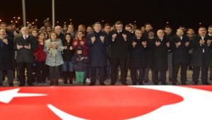 Şehit gümrük memurunun naaşı memleketi gönderildi