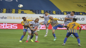 Ankaragücü 1 - 2 Medipol Başakşehir