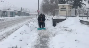 Antep’te kar etkili oluyor! Uçuşlar iptal edildi