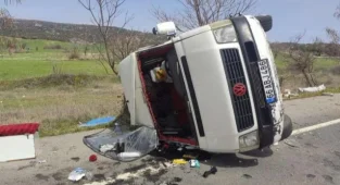 Tarım işçileri kaza yaptı! çok sayıda yaralı var