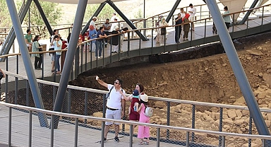 Göbeklitepe'de bayram yoğunluğu!