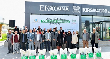 100 çiftçiye,100 ton organik solucan gübresi