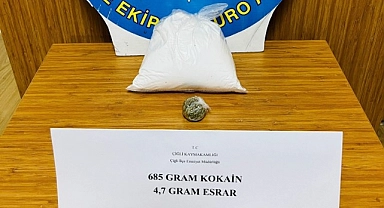 Polisin akıl dolu taktiğiyle yüklü miktarda kokain yakalandı