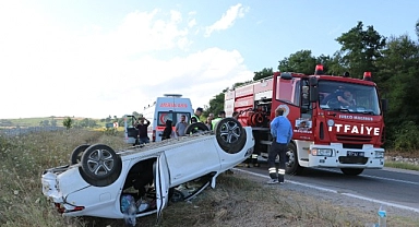 Tır ile otomobil çarpıştı: 3’ü çocuk 5 yaralı