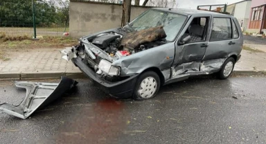 Direksiyon hakimiyetini kaybetti! Beraberinde kaza getirdi