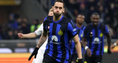 Hakan Çalhanoğlu, Serie A tarihine geçti