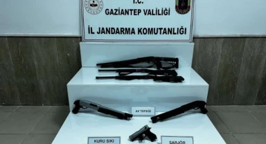 Gaziantep'te 18 ruhsatsız tabanca ele geçirildi