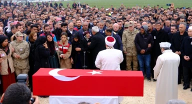 Mardin, şehidini son yolculuğuna uğurladı