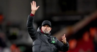 Jürgen Klopp, Liverpool'dan ayrılacağını duyurdu