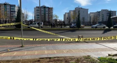 Parkta başlayan tartışma kanlı bitti: 2 yaralı