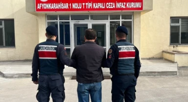 Çeşitli suçlardan aranan 2 şahıs yakalandı