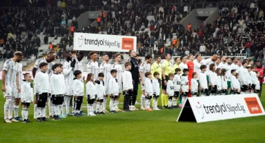 Fernando Santos’tan 4 değişiklik