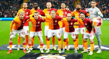 Galatasaray'da Okan Buruk 11'i değiştirmedi