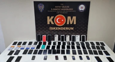 Hatay’da 77 adet kaçak cep telefonu ele geçirildi