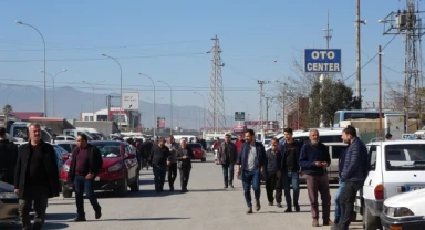 "Oto pazarında satıcı çok ama alıcı yok"