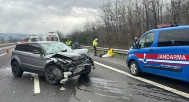 Otoyolda feci kaza: 1 ölü, 2’si ağır 5 yaralı