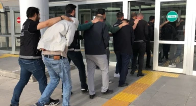 Elazığ’da sokak satıcılarına operasyon: 13 gözaltı