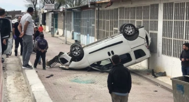 Konya’da hafif ticari araç takla attı: 1 yaralı