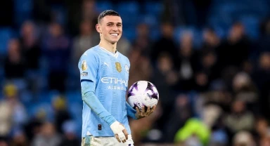 Phil Foden, Premier Lig'de yılın futbolcusu seçildi