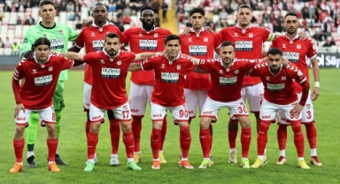 Sivasspor’da 16 futbolcunun sözleşmesi bitiyor