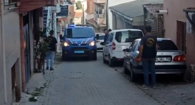 İki grup arasındaki kavga kanlı bitti: 4 kişi yaralandı