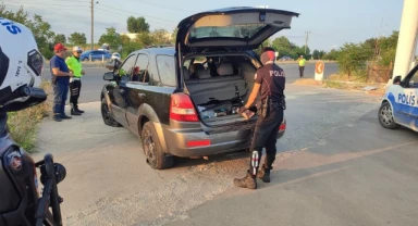 Polis'ten kaçan otomobilde uyuşturucu çıktı