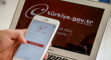 e-Devlet Kapısı'nda kullanıcı sayısı yıl sonu hedefi olan 66 milyonu geçti