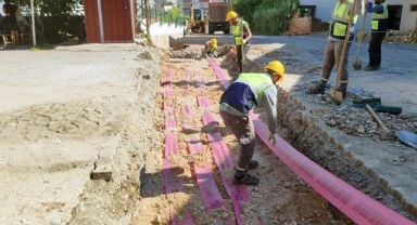 Dicle Elektrik kayıp kaçak oranlarını ve kesinti sürelerini düşürdüğünü açıkladı