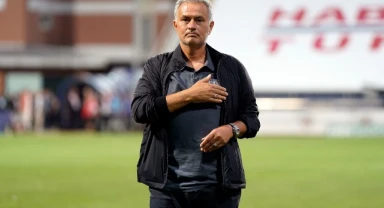 Jose Mourinho, Fenerbahçe'de ilk derbisine çıkacak