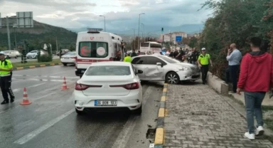 Karabük'te 6 araçlı zincirleme trafik kazası: 4 yaralı