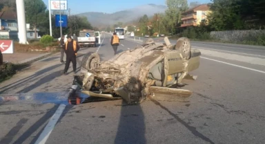 Kontrolden çıkan Tofaş takla atıp ters döndü