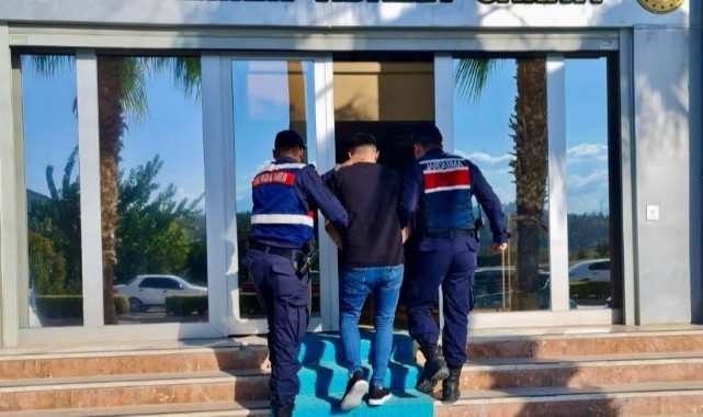 Çeşitli suçlardan aranan firari yakalandı