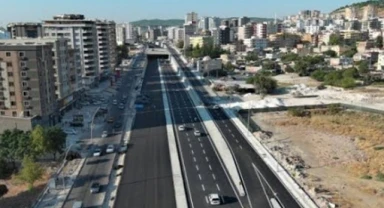 Şanlıurfa'da Meclis'e taşınan kavşak yeniden trafiğe açıldı!