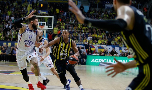 Euroleague'de Türk derbisinin kazananı belli oldu