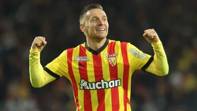 Galatasaray, Frankowski’nin transferini duyurdu!