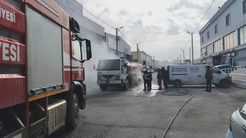 Şanlıurfa’da petrol tankerinde yangın! Facianın eşiğinden dönüldü