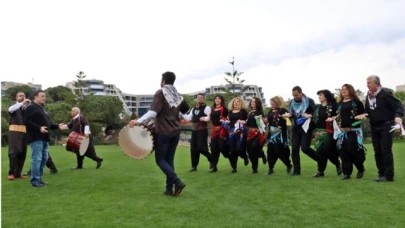 Güneydoğu Halayları: Coşkunun ve Kültürün Ritmik İfadesi