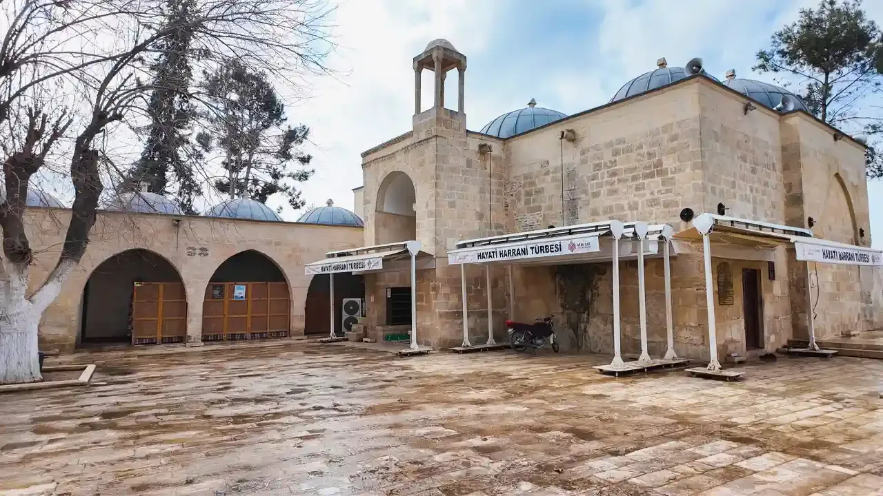 Harran'da ramazan öncesi camilerde temizlik seferberliği