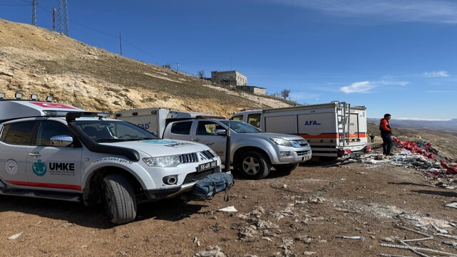 Siirt'te Kaybolan Genç Kız Dağlık Alanda Sağ Bulundu