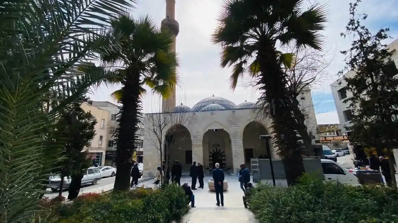 Şanlıurfa’da Karameydanı cami dualarla açıldı